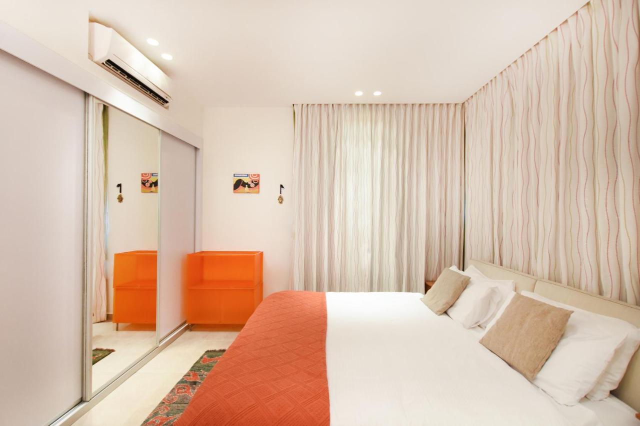 Appartement Out Of Time By Holyguest à Tel-Aviv Extérieur photo